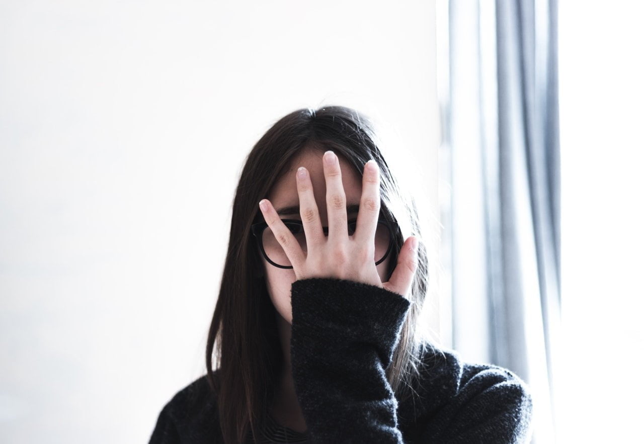 8 solutions to reduce the appearance of acne scarring